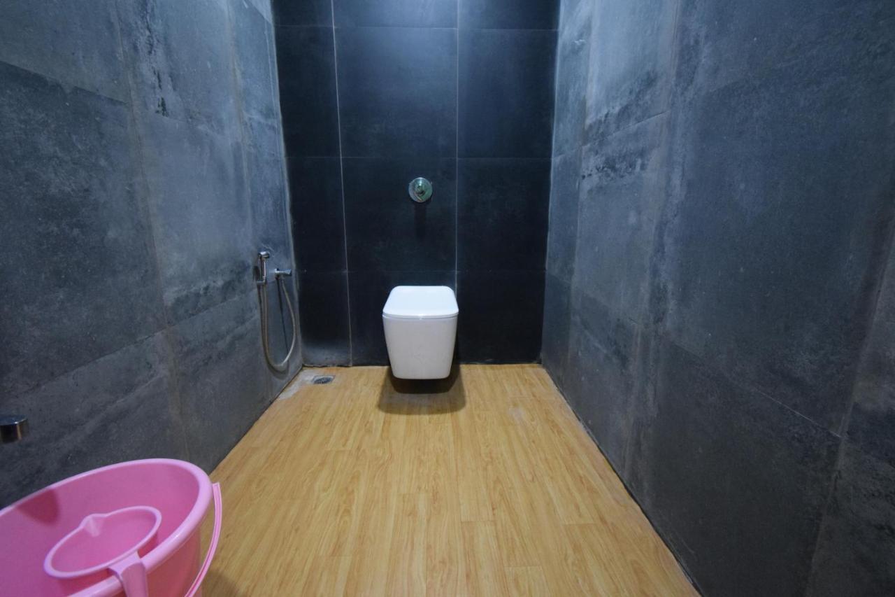 Hotel Fun Park Sanand ภายนอก รูปภาพ